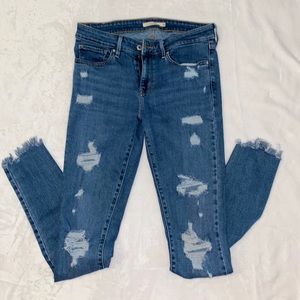 Levis jeans